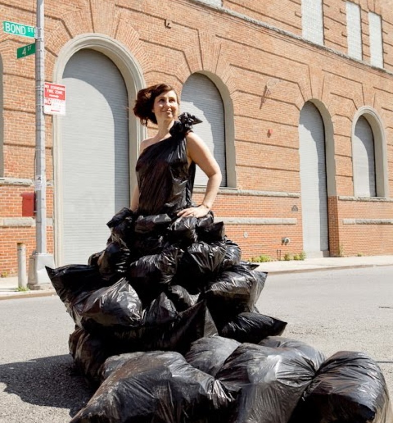 RSTKLTR_RobinBarcusGarbageDress#2