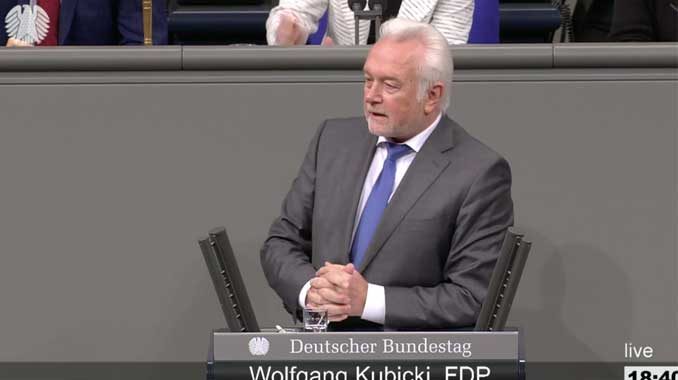 RSTKLTR_Kubicki_Bundestag220218Screen